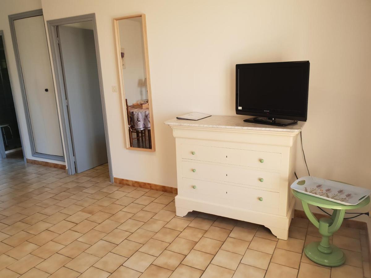 Residence Lou Cigaloun - Ana Location グレウー・レ・バン エクステリア 写真