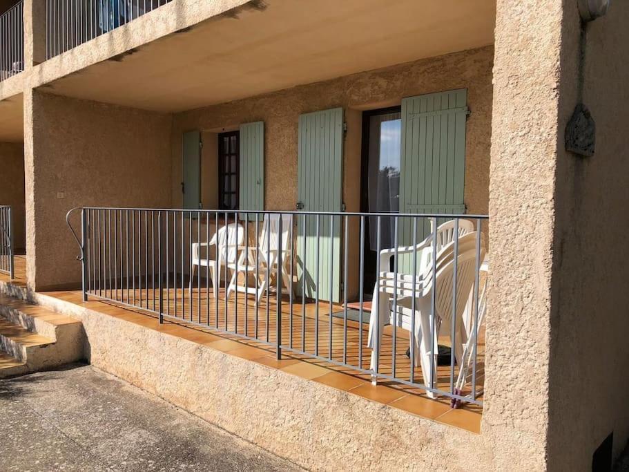 Residence Lou Cigaloun - Ana Location グレウー・レ・バン エクステリア 写真