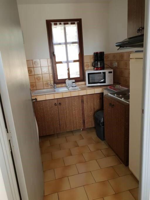 Residence Lou Cigaloun - Ana Location グレウー・レ・バン エクステリア 写真